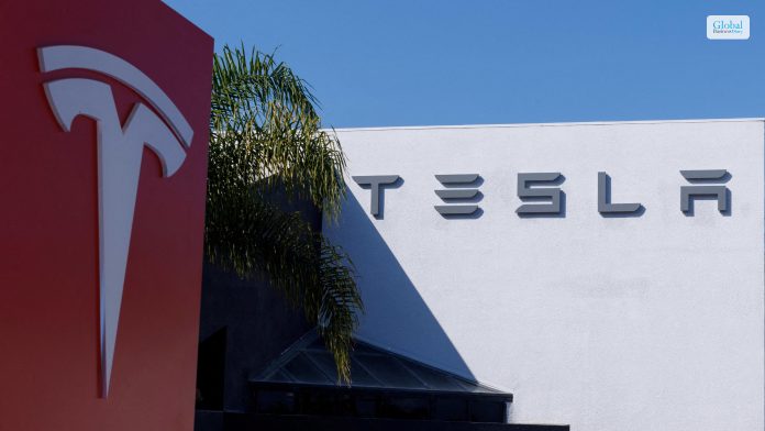 Tesla Stock Sinks 9.3% On Profit Miss